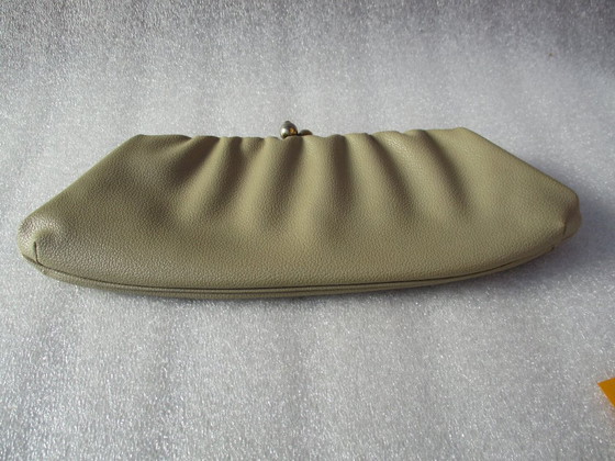 Image 1 of Fred de la Bretoniere, Vintage handtasje met messing lijst, Ca 1970.