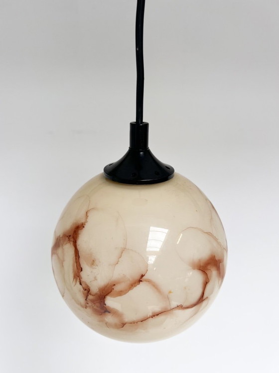 Ronde Vintage Plafondlamp Met Marmerpatroon, 1960's – Hanglampen, Glass (photo 6 of 6)