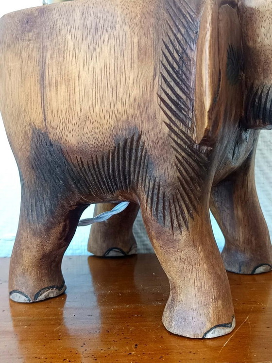 Image 1 of Elephant and opaline lamp