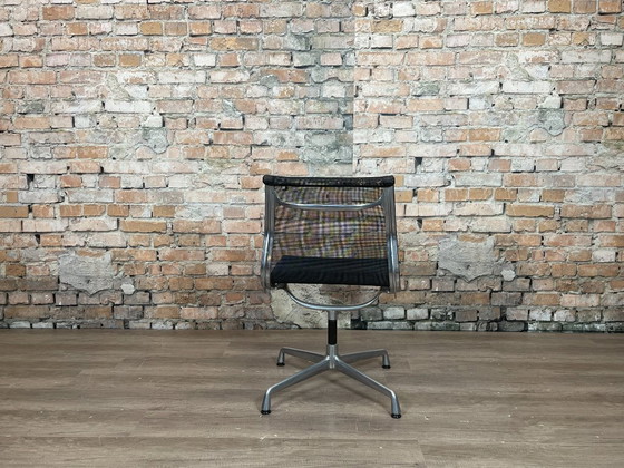 Image 1 of Sedia laterale Herman Miller Eames Aluminum Group