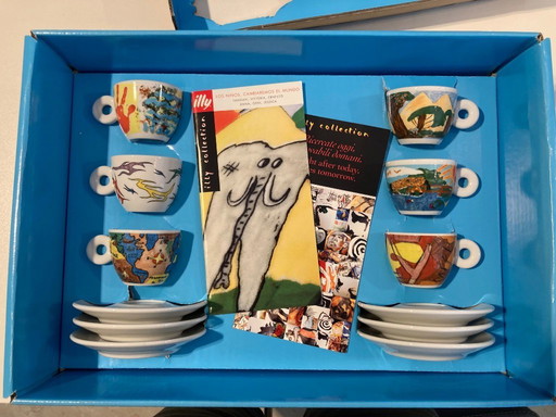 illy collection- 1998 -Kids by Los Ninos Cambieremos el Mundo - 6 espresso Met boekje orgnele doos geen koffie