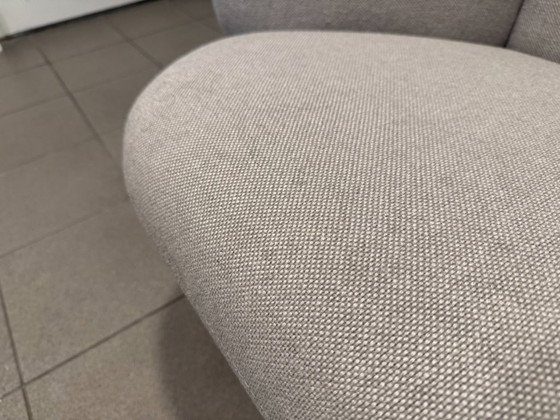 Image 1 of Artifort | Khodi Feiz | Bras Armchair | Grey Fabric & Natural Oak | 1 piece