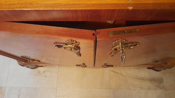 Image 1 of Mobile "Palissandro" (per TV, bar o ripostiglio) con ornamento in bronzo