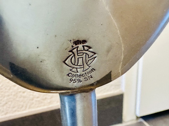 Image 1 of Lampe de table sculptée Manhattan Large