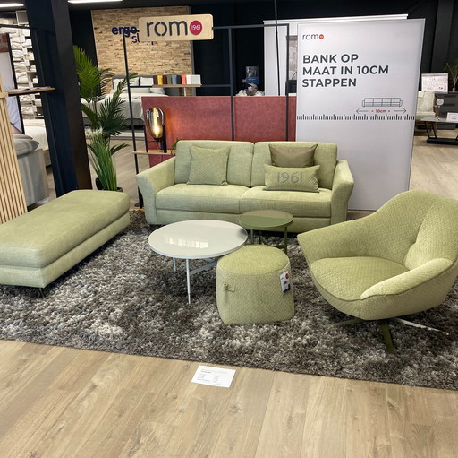 ROM1961 Área de asientos completa de Tamour