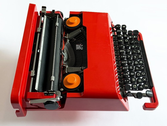 Sottsass & King - Olivetti 'Valentine' - Macchina da scrivere – Oggetti decorativi, Plastica, Metallo (photo 14 of 22)