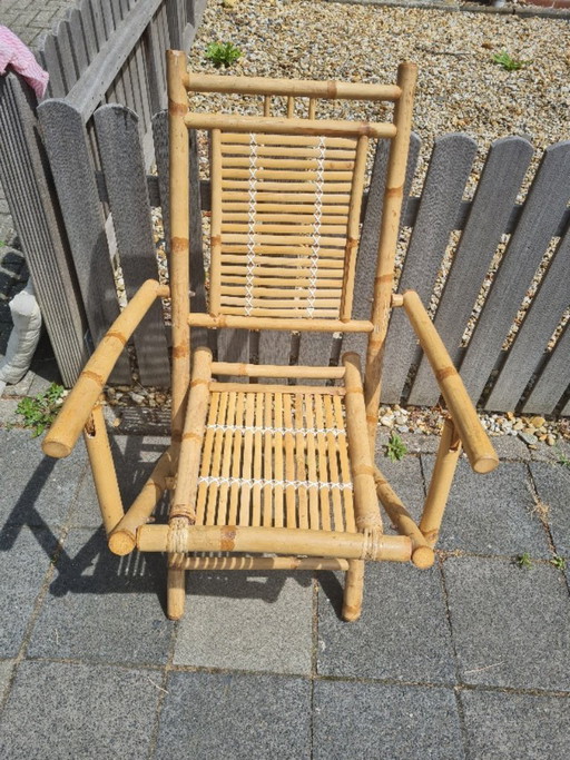 Table en bambou + 4 chaises en bambou