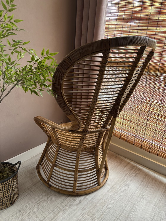 Image 1 of XL rattan peacock chair vintage