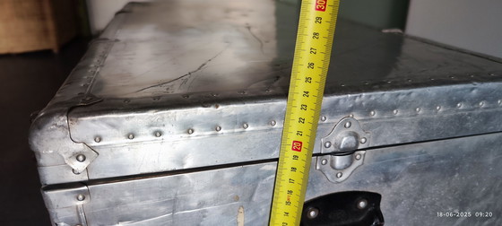 Image 1 of Vintage metalen koffer