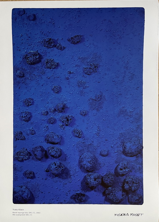 Image 1 of Yves Klein (1928-1962), Relief Éponge-Blue Re 17, 1960, Copyright Yves Klein, Adagp, Paris-Bus/2015