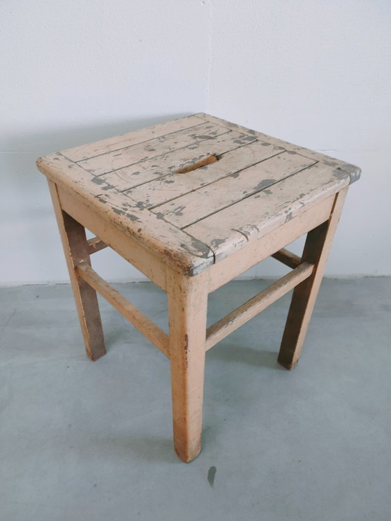 Image 1 of Brocante vintage/antique milk stool, side stool, side table (4 in stock).
