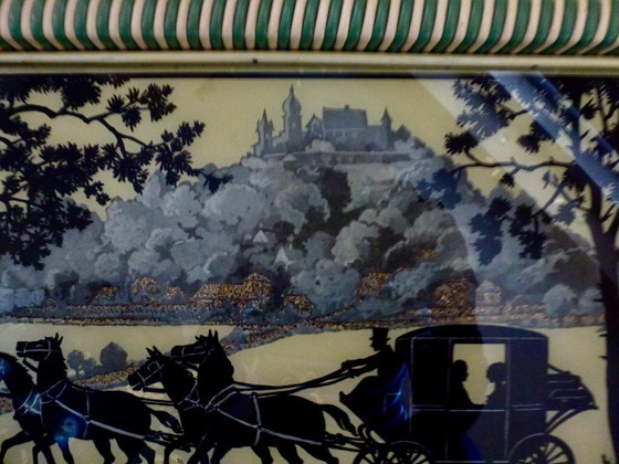 Image 1 of Vassoio vintage con l'immagine della silhouette di una carrozza trainata da cavalli.