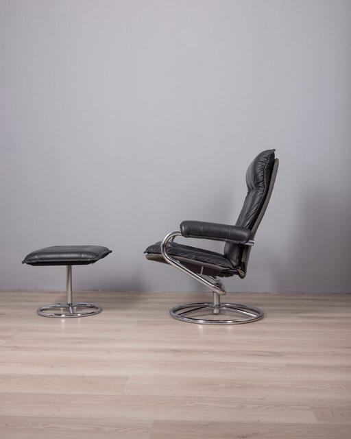 VINTAGE 1970S ARMCHAIR WITH FOOTREST IN METAL AND LEATHER, ITALIAN DESIGN
