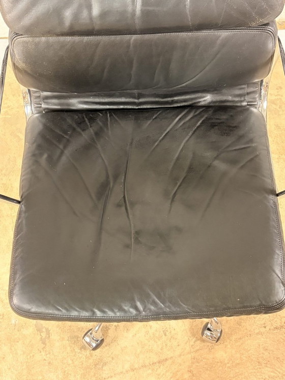 Image 1 of Silla Vitra Eames Soft Pad EA 217