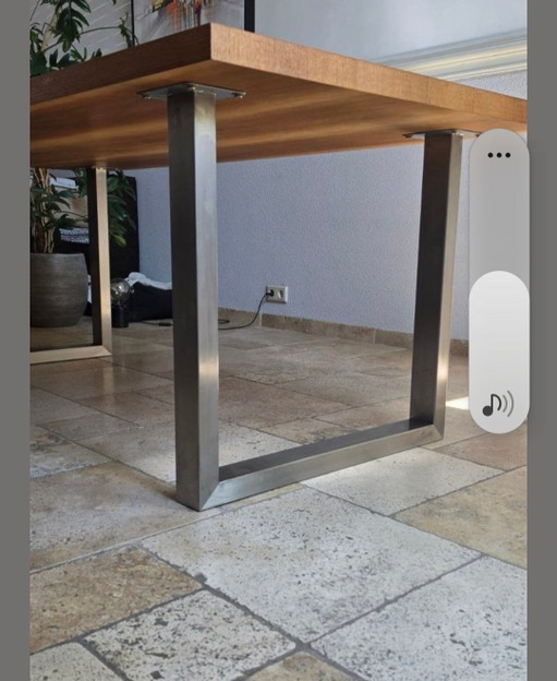 Teak Dining Table With Metal Base (200cmx95cmx76cm) – eettafels, rvs, Wood (photo 2 of 6)