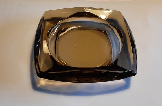 Image 1 of Franse Vintage smokey asbak van Luminarc 