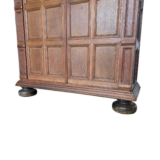 Antico armadio a pannelli in rovere olandese, inizio XVIII secolo – Armadi contenitori, Wood (photo 6 of 9)