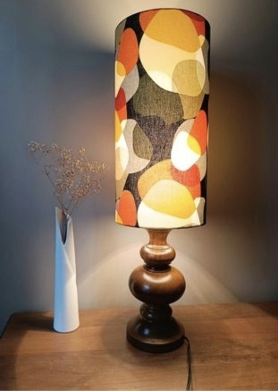 Image 1 of Vintage meubellamp, lampenkap uit de jaren zestig/midden van de vorige eeuw