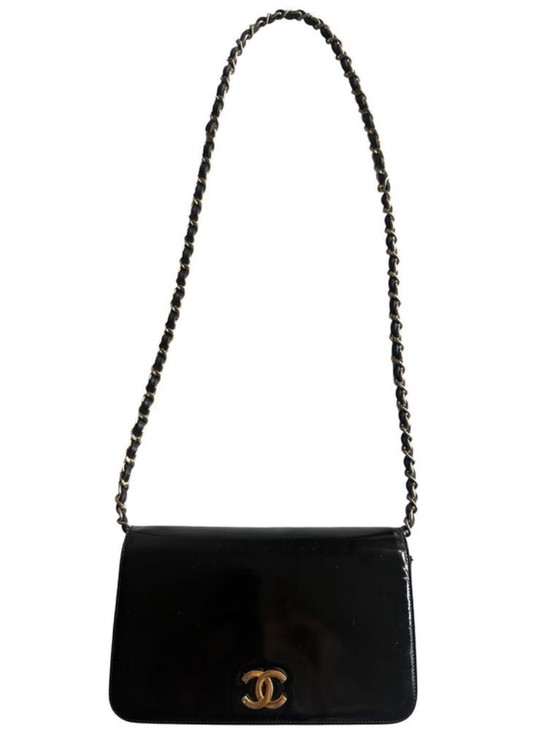 Image 1 of Portefeuille Chanel noir à chaîne