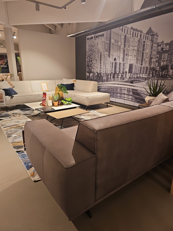 House of Dutchz - Dutchz 106 – Sofas, Leather, Metal (photo 3 of 5)