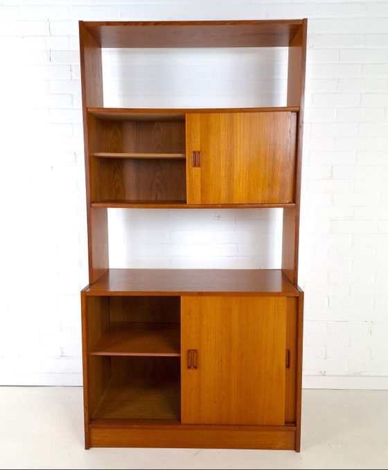 Image 1 of Armario de pared antiguo de teca, diseño danés, década de 1970.