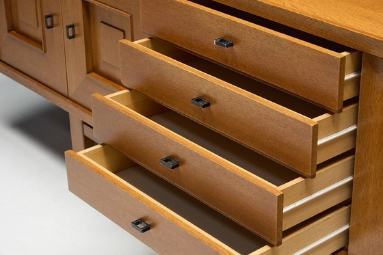 Image 1 of Buffet brutalista in quercia, Belgio, anni '60