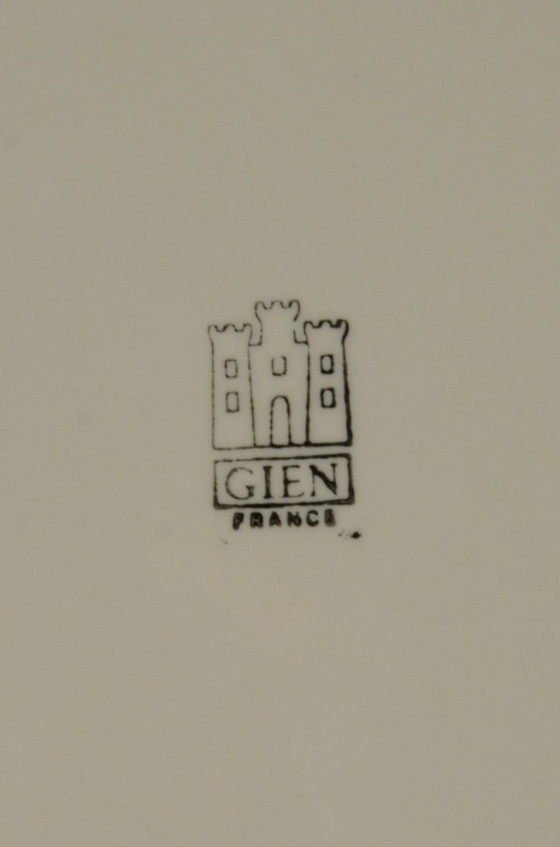 Cream-colored oval Gien earthenware dish, 1970s, Made in France – Tableware, Ceramic (photo 3 of 7)