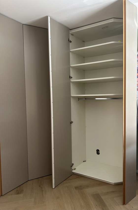 Image 1 of Cabina armadio angolare Hülsta