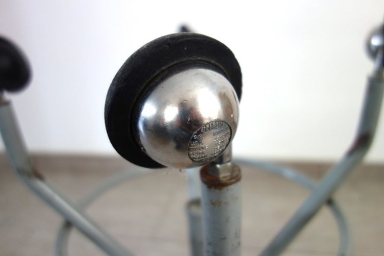 Image 1 of Vintage BAO industriële werkplaatskruk