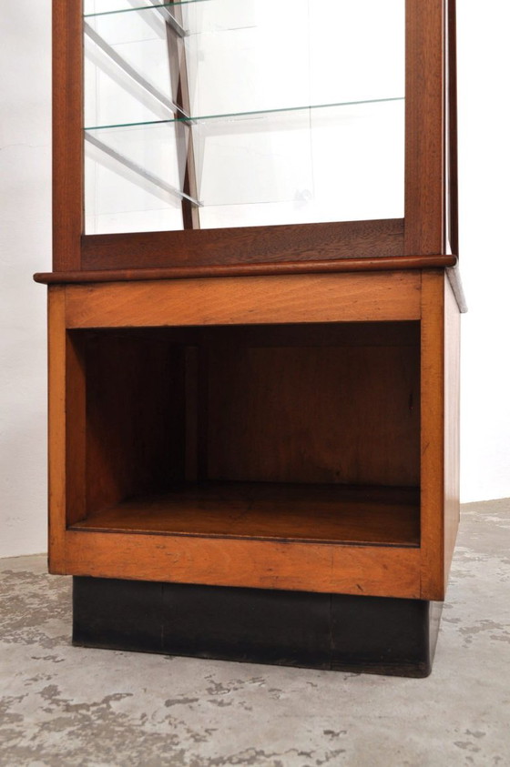 Vitrina antigua de panadería de Esmé Groningen, década de 1920. – Glass, Wood (photo 7 of 12)