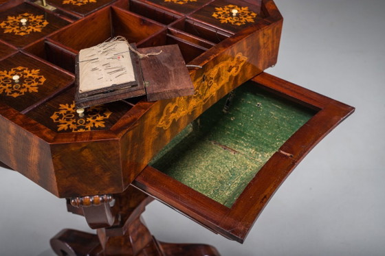 Tavolo da Lavoro per Cucito Biedermeier in Mogano, 1850 – Tavolini, Wood (photo 9 of 16)