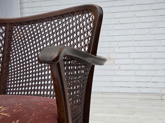 Image 1 of Sofá danés de 3 plazas, década de 1950, terciopelo rosa salmón, malla para muebles, madera de haya oscura.