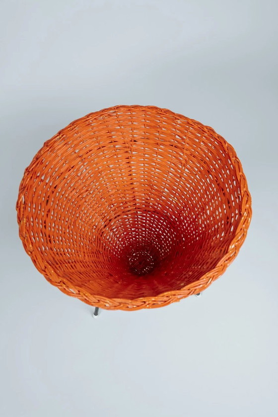 Image 1 of Panier conique vintage orange avec base en acier