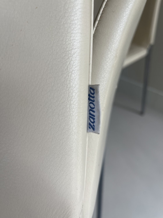 6 x Lia Dining Chair by Zanotta 4 x 2086 + 2 x 2088 – Aluminium, Leather (photo 6 of 6)