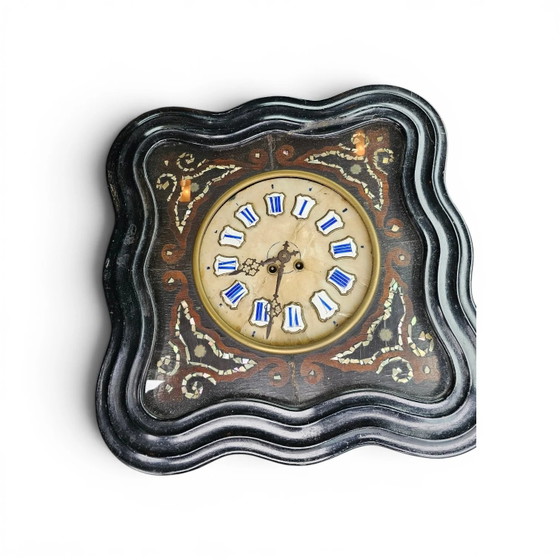 Oeil de boeuf clock / French 19th Century / Napoleon III Inlay Wall Clock (photo 5 of 11)