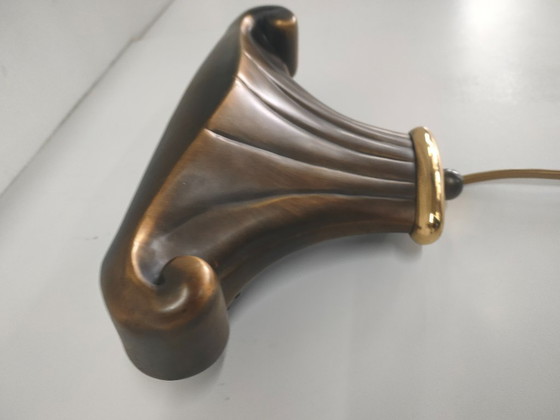 Image 1 of Lampada da parete in stile Art Déco Hollywood Regency, color oro e marrone, con illuminazione alogena.