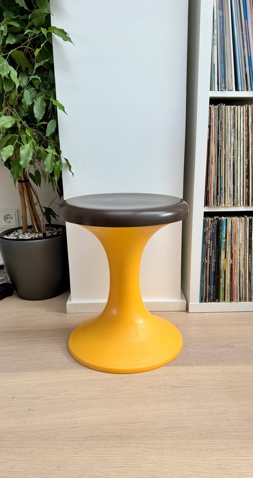 Tabouret vintage en plastique