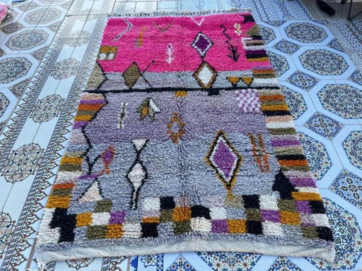 Authentischer Azilal-Berberteppich – Einzigartiges handgefertigtes Stück – Leuchtende Farben & abstrakte Muster