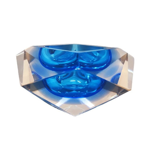 Splendido posacenere blu o raccoglitore anni '60 di Flavio Poli per Seguso. Prodotto in Italia.