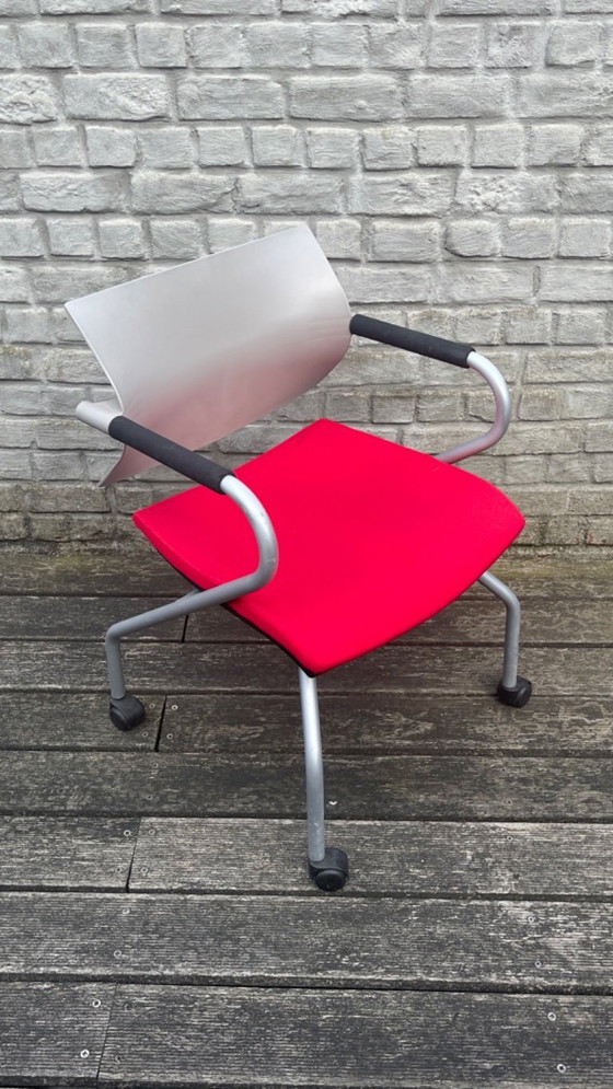 Image 1 of Luxy conference visitor chairs model Air on wheels