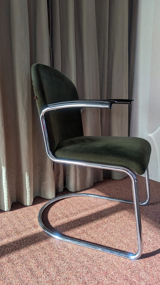 Image 1 of Twee Gispen 413 Stoelen
