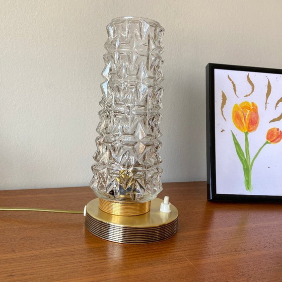Image 1 of Lampe de table bureau chevet vintage tulipe en verre ancien et pied en laiton design 1950