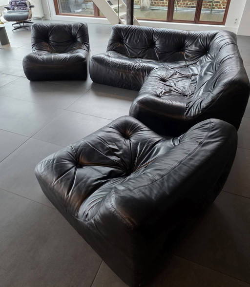 Unique vintage seating area – Ligne Roset Kali (1970s) – black leather – very good condition