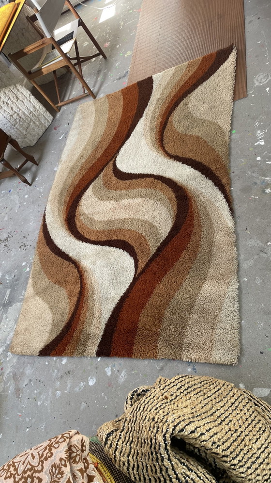 Tapis des années 70 – Laine (photo 7 of 7)