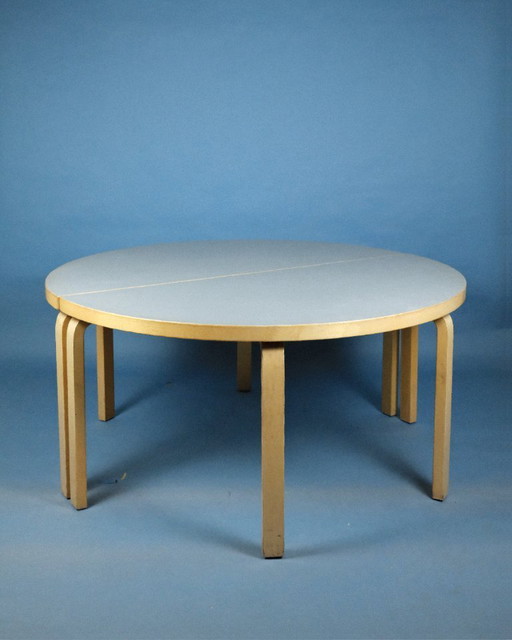 Set di 2 tavoli 96 – Alvar Aalto – Artek