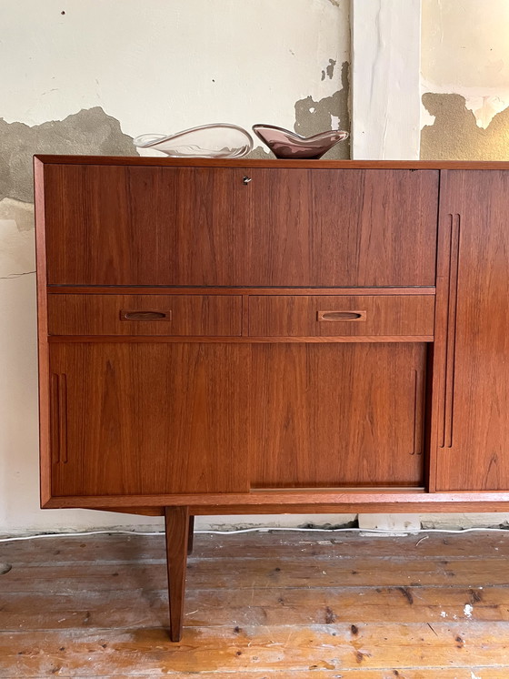 Image 1 of Vetrina vintage dalla Danimarca