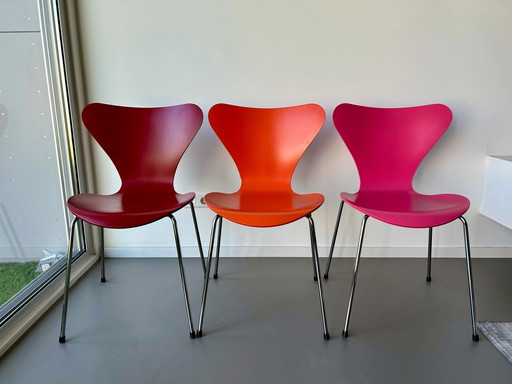 3x Butterfly chairs Fritz Hansen