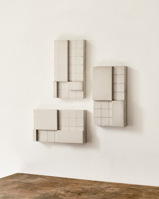 Image 1 of 3 oggetti da parete brutalisti