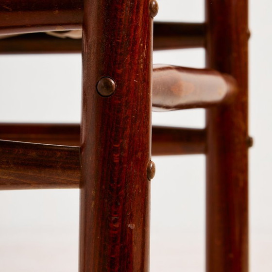 Image 1 of Poltrona e pouf in pelle di vitello ungherese, set da 2