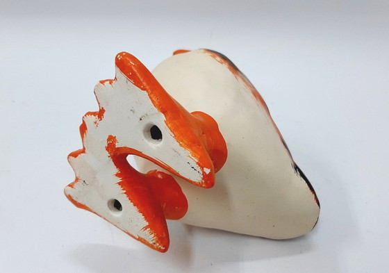 Image 1 of Statuina di oca o anatra in ceramica dipinta a mano